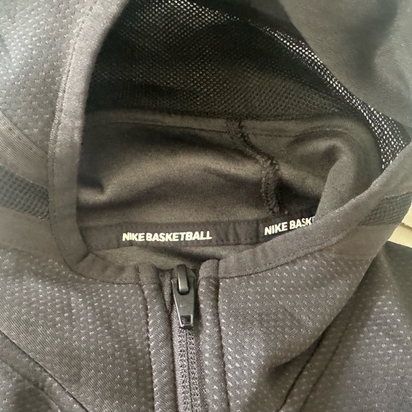 Nike Therma Flex Showtime Hoodie Boys Youth‎ zip Sweatshirt Hoodie Size 4 - Picture 6 of 8